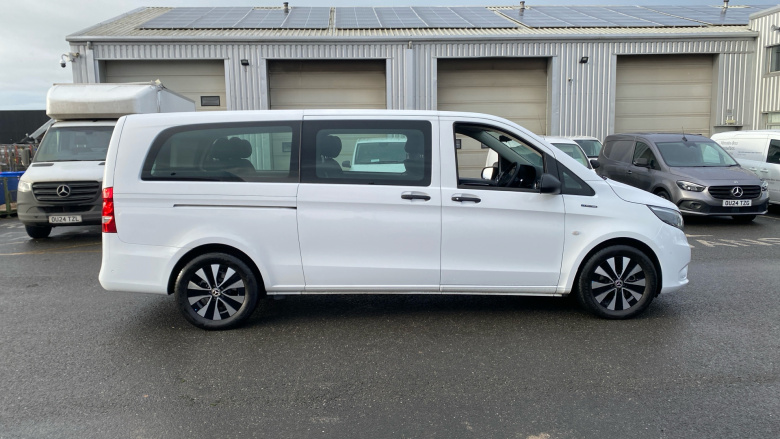 Mercedes-Benz Vito ELr Tourer L3 Electric Fwd 150kW 100kWh Premium 9-Seater Auto